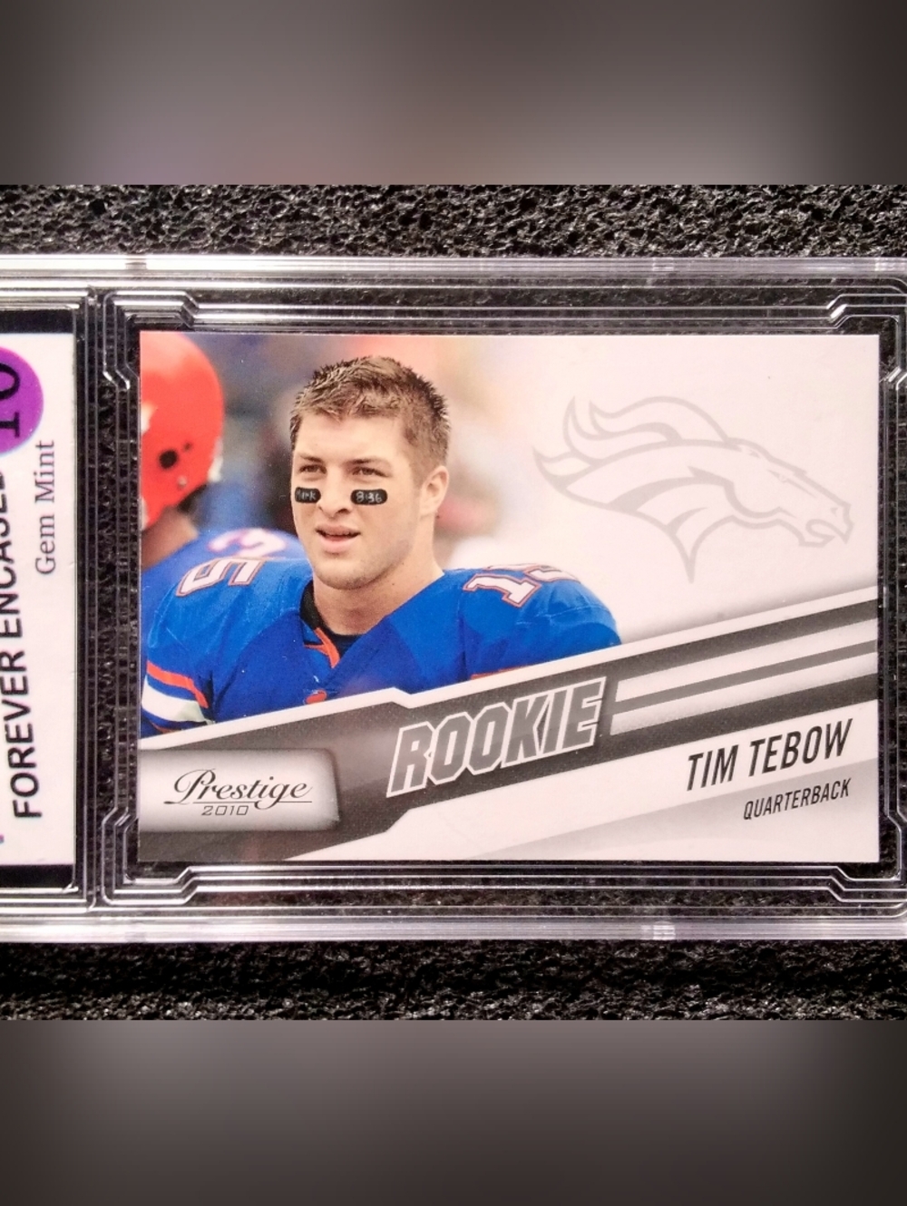 Tim Tebow Denver Broncos MVP Football Rookie Card. Graded 10 Gem Mint